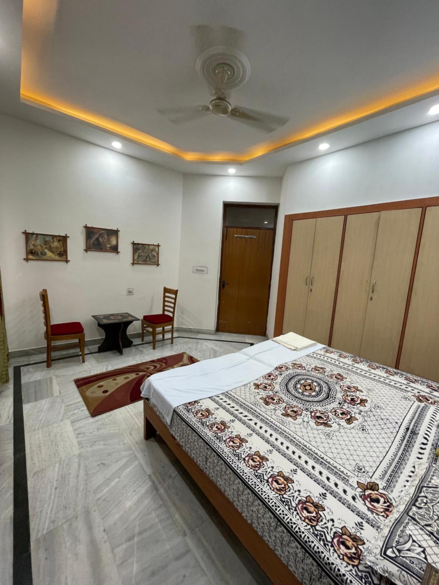N.Homestay Agra  Exterior foto